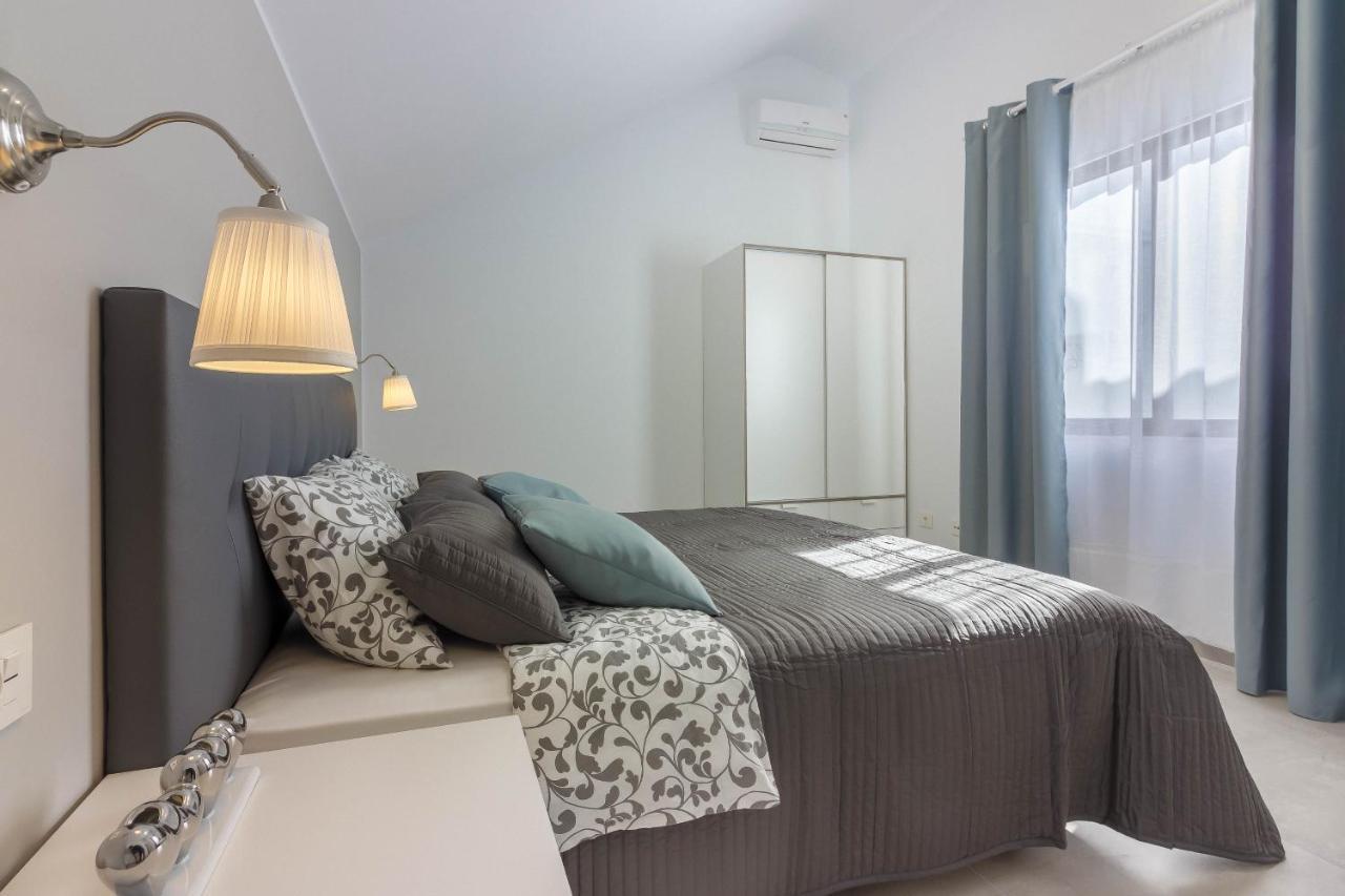 Luxury Duplex In Los Cristianos , 6 Pax ภายนอก รูปภาพ